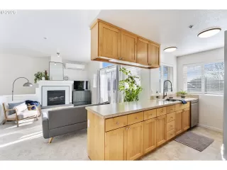 Photo #3: 598669006 Listing 