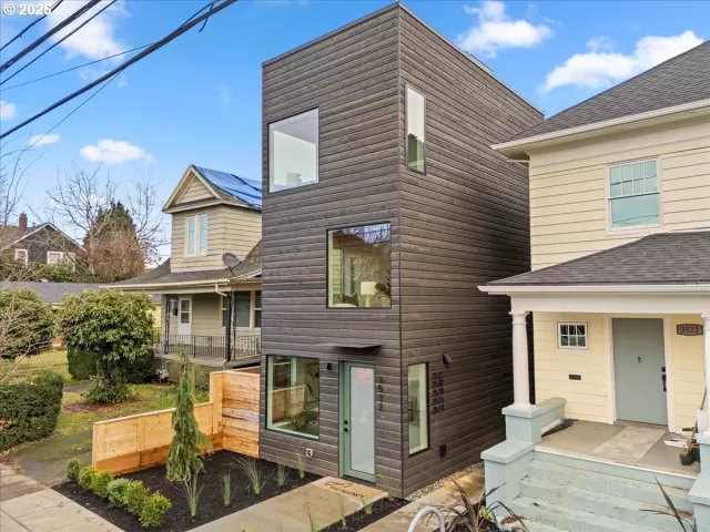 MLS: 599124721 Condo For Sale