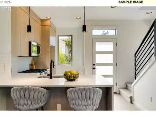 Photo #1: 599134162 Listing