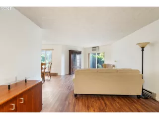 Photo #3: 600100604 Listing 