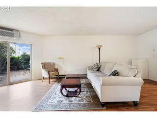 Photo #5: 600100604 Listing 