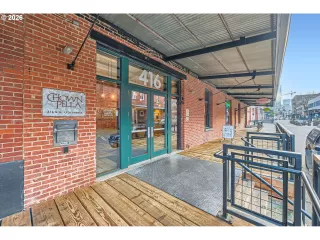 Photo #1: 600371385 Listing