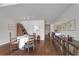 Primary Photo for MLS#: 600490710