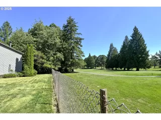 Photo #2: 600664776 Listing