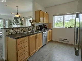 Photo #6: 601554889 Listing 