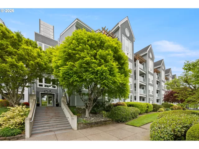 MLS: 601988439 Condo For Sale