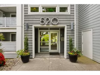 Photo #1: 601988439 Listing 