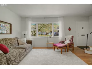 Photo #6: 601997701 Listing 