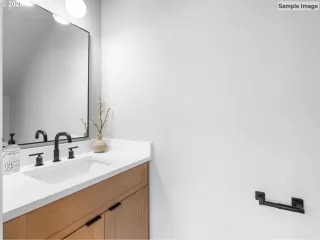 Photo #6: 603827435 Listing