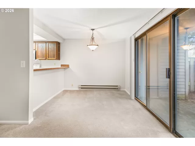 MLS: 604237696 Condo For Sale