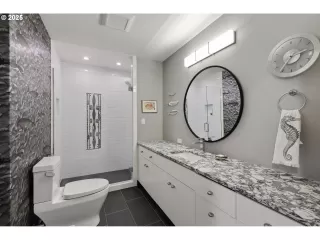 Photo #4: 606952925 Listing 