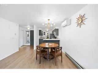 Photo #4: 607747174 Listing