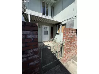 Photo #2: 608280493 Listing 