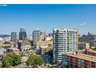 Photo #1: 608489284 Listing 