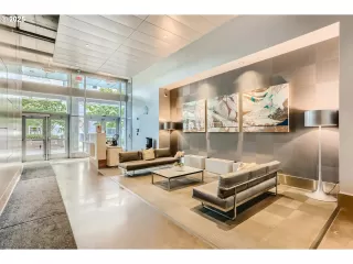 Photo #5: 608489284 Listing 