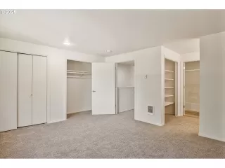 Photo #6: 609179133 Listing 