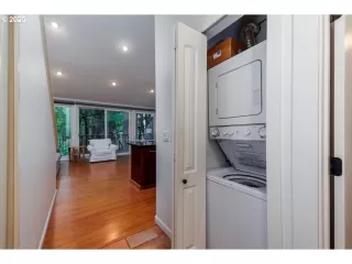 Photo #1: 609288593 Listing