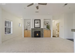 Photo #2: 609352520 Listing