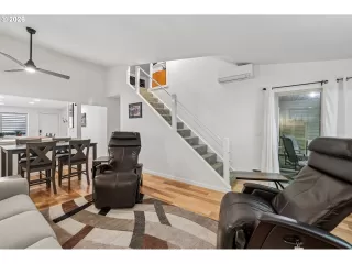 Photo #4: 609728767 Listing 