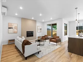 Photo #2: 610269211 Listing 