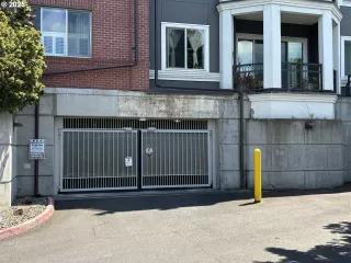 Photo #6: 610331505 Listing