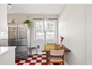 Photo #3: 611050033 Listing 