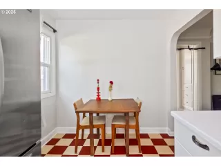 Photo #4: 611050033 Listing 