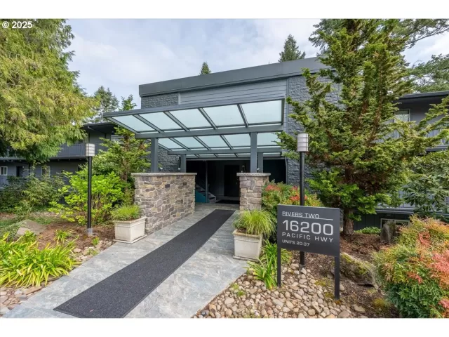 MLS: 611939188 Condo For Sale