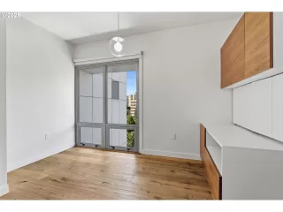 Photo #6: 612532576 Listing 