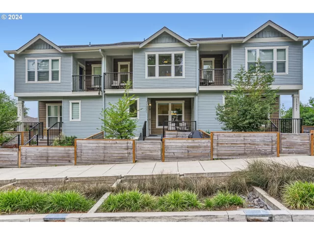 MLS: 612581769 Condo For Sale