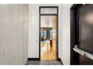 Photo #1: 614637245 Listing