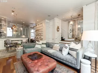 Photo #6: 615203618 Listing