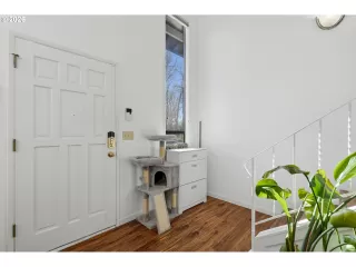 Photo #3: 615455692 Listing 