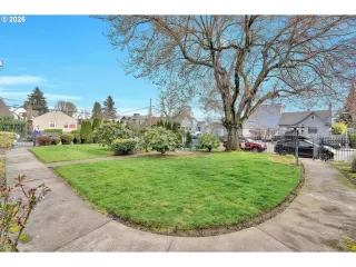 Photo #3: 615594137 Listing 