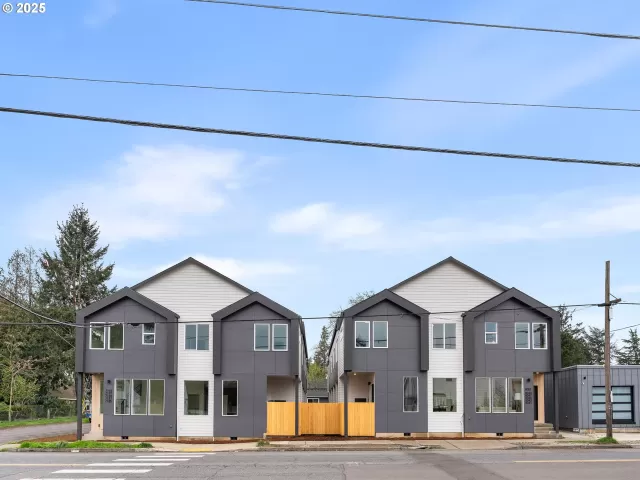 MLS: 616461900 Condo For Sale