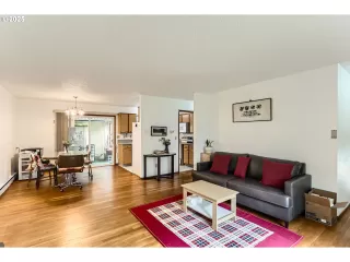 Photo #6: 617450704 Listing 