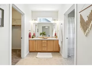 Photo #1: 617577700 Listing 