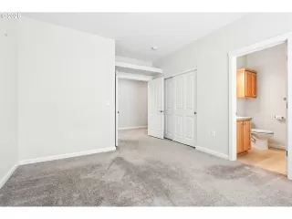 Photo #3: 617577700 Listing 