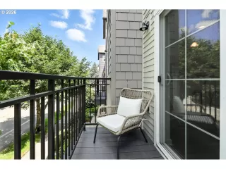 Photo #5: 617577700 Listing 