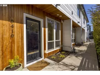 Photo #2: 618489965 Listing 