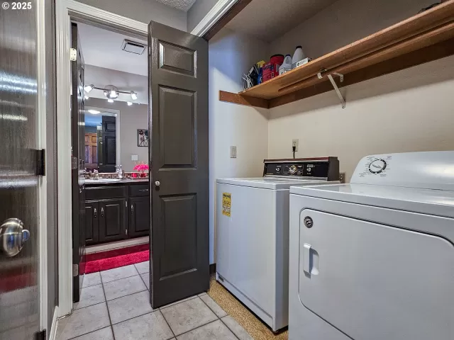 MLS: 619018590 Condo For Sale