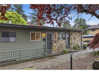 Photo #2: 619158978 Listing 