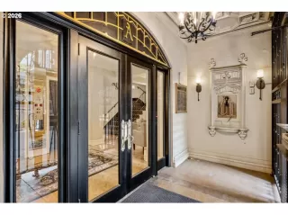 Photo #4: 619548618 Listing 