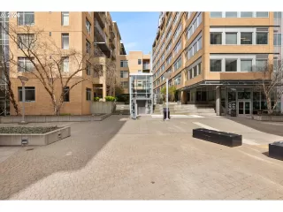 Photo #3: 620414969 Listing