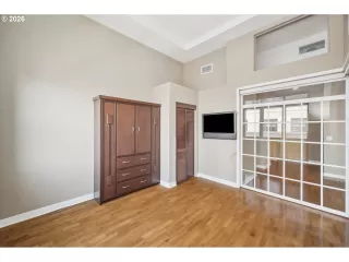 Photo #5: 620557196 Listing