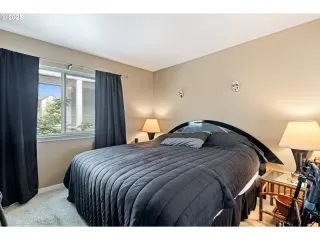 Photo #3: 621210257 Listing