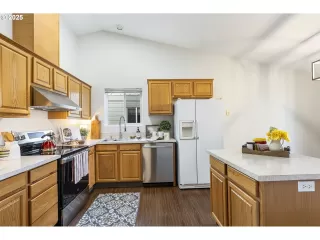 More Details about MLS # 621259369 : 6221 SE APOLLO WAY