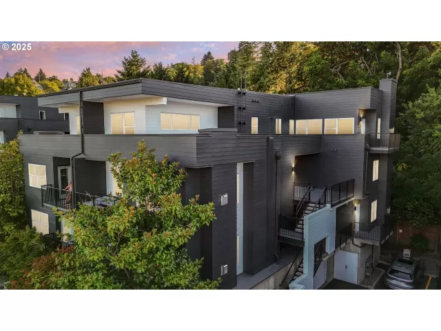 MLS: 621864062 Condo For Sale