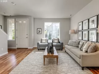 Photo #3: 623006919 Listing 