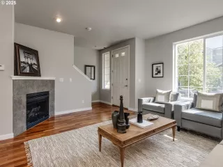 Photo #4: 623006919 Listing 